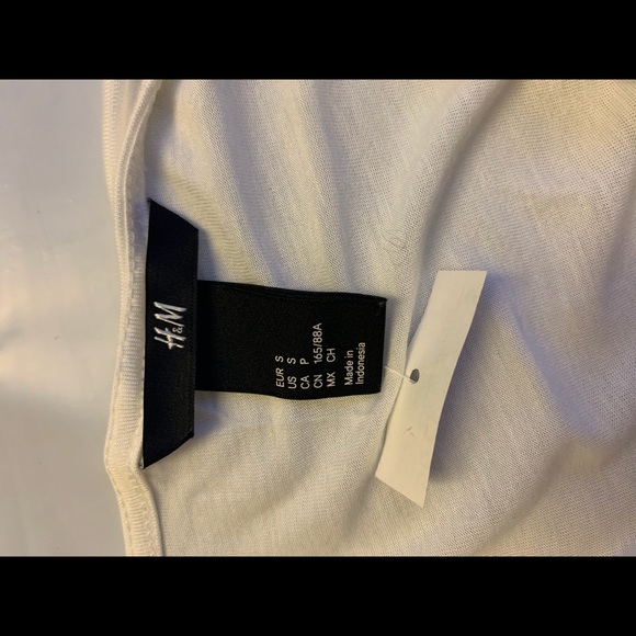 White Blouse - Picture 4 of 5